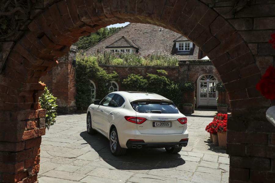  Maserati Levante S Q4 GranSport 2018 года  (фото 28 из 59)